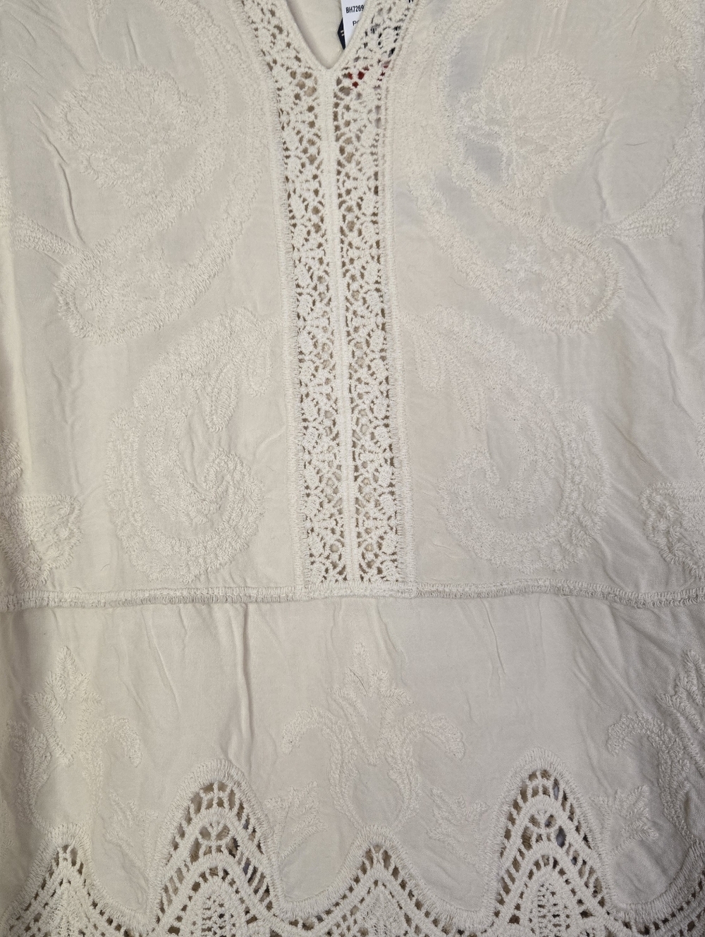 DEMOCRACY Women Size XS Neutral Cream Crochet  S/Sl, Peasant Top  NWT - Picture 7 of 10